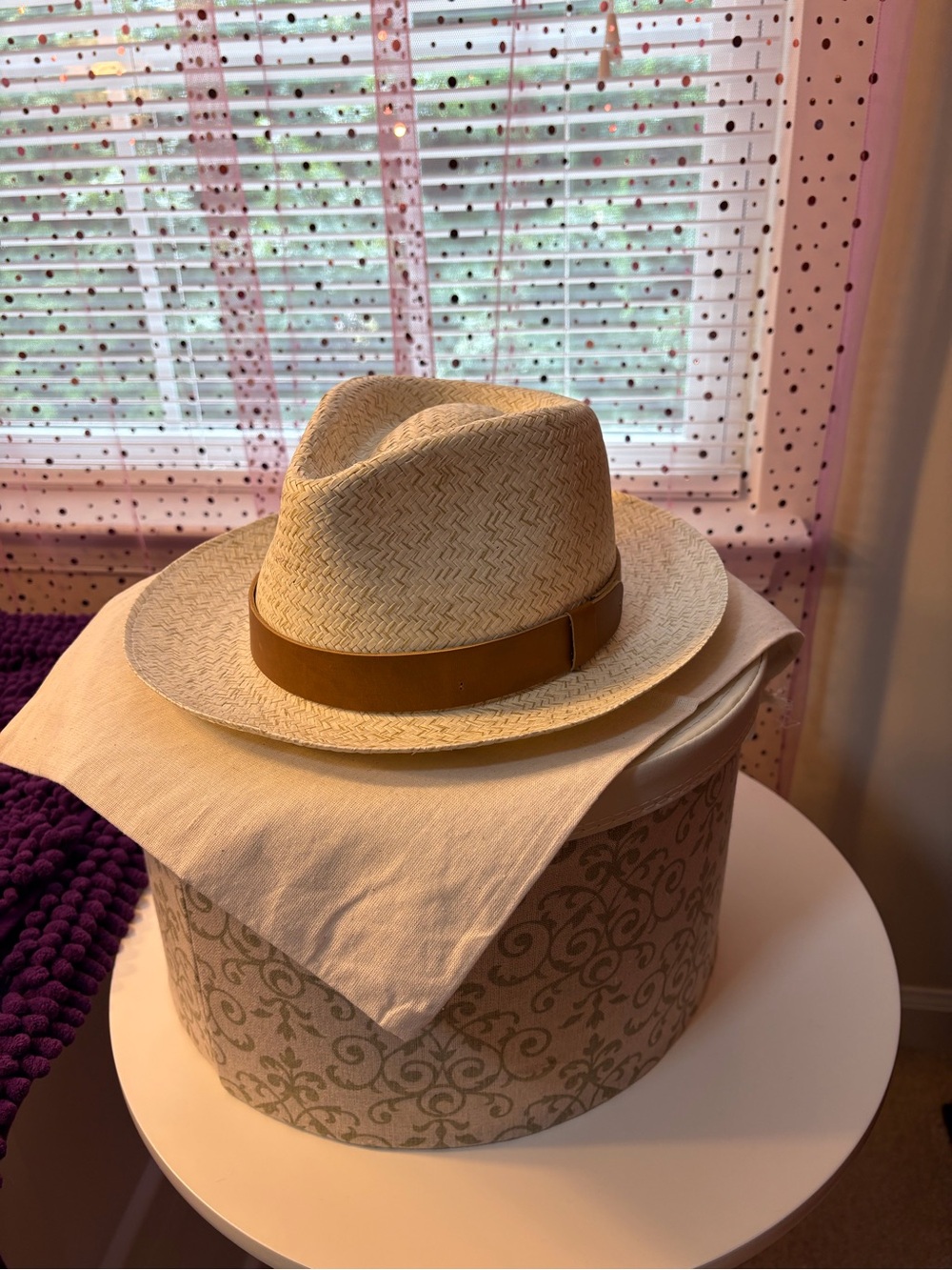 Paul Fredrick Natural Straw Fedora with Tan Band NWOT - Picture 5 of 7